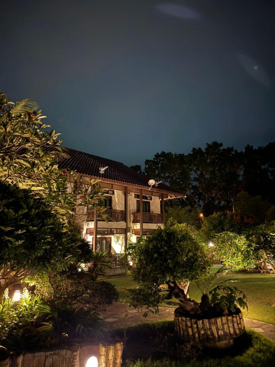 Singgahsana Villa Langkawi Kuah Buitenkant foto